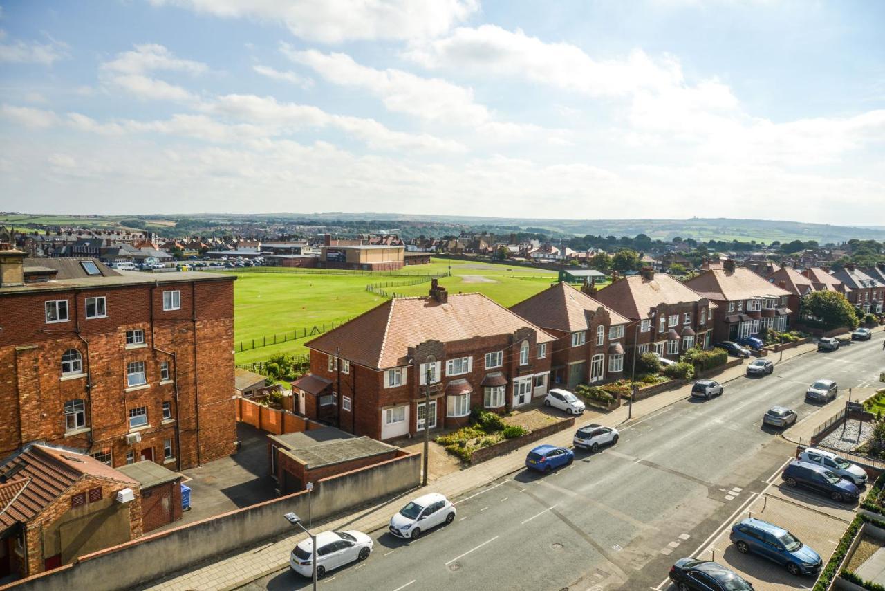 The Whitby Prospect, 2 Bed Apartment With Stunning Views, 2 Mins From Beach Luaran gambar